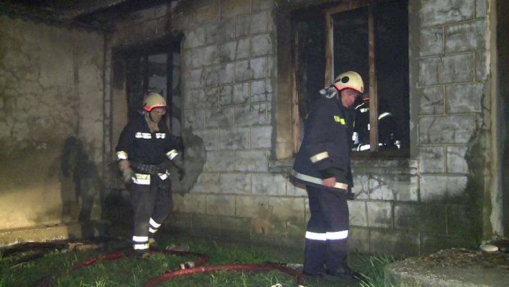 Tragedie la Rîșcani. Doi bărbați au ars de vii